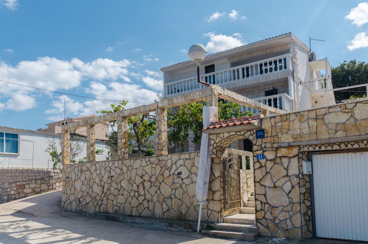 Rogač Apartment Barba מראה חיצוני תמונה
